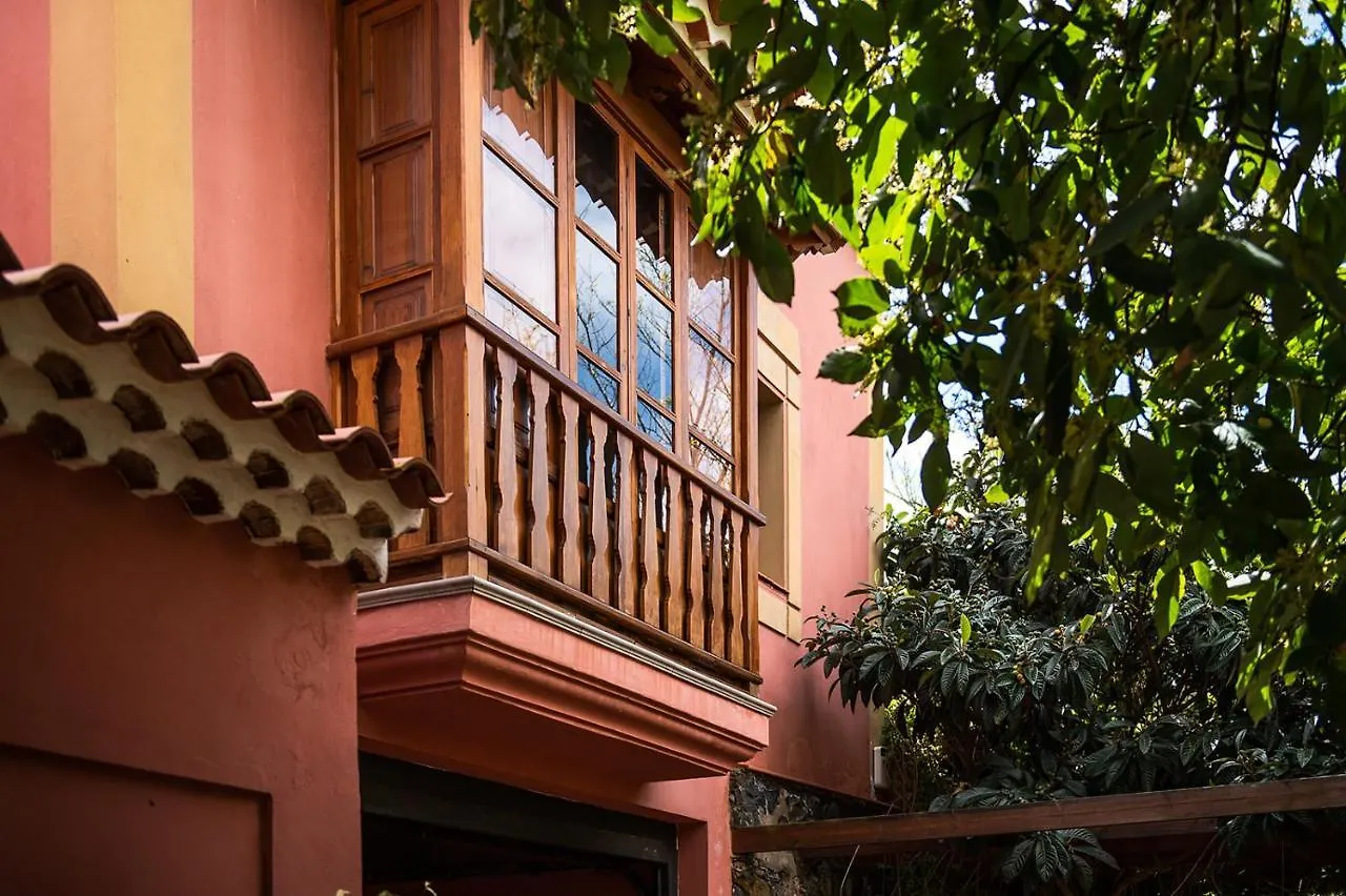 Homeforguest Cosy Rural Flat El Romero With Large Gardens Tacoronte Spain